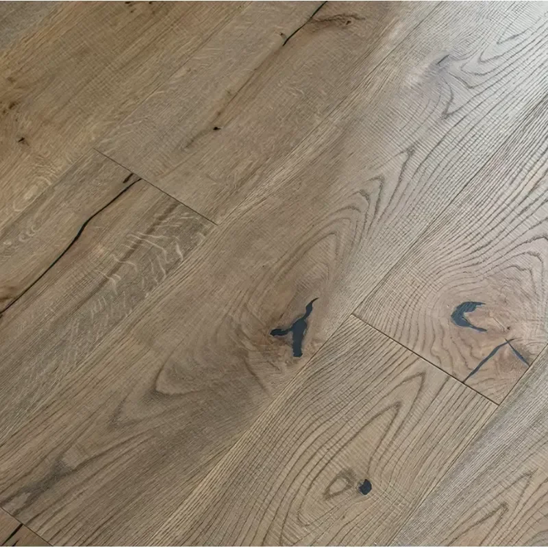 Custom Item, Contact Us Factory Sale Modern Large Plank Oak Three Layer Engineered Flooring T&G Installation Villa Living
