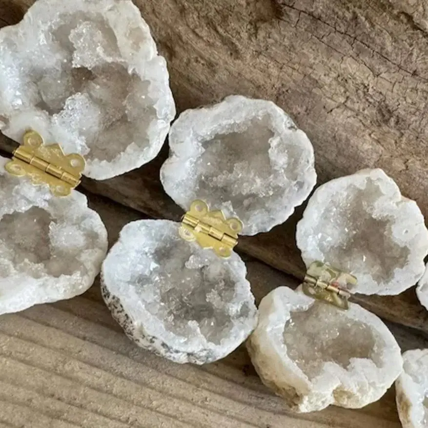 Natural Moroccan Agate Geode Ring Box Raw Crystals Stones Mineral Energy Healing Crystal Cluster Cave Collection Specimen Gift