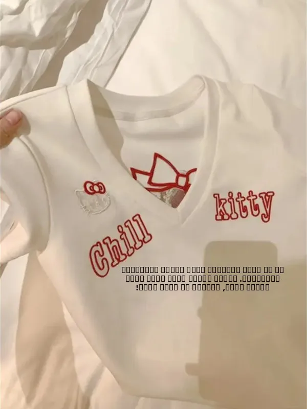 

Korean Design Sense Hollow out Lace Kit ort Sve T-irt Women's Summer Slimming V-Ne Spicy ort Top Cotton Embroidery