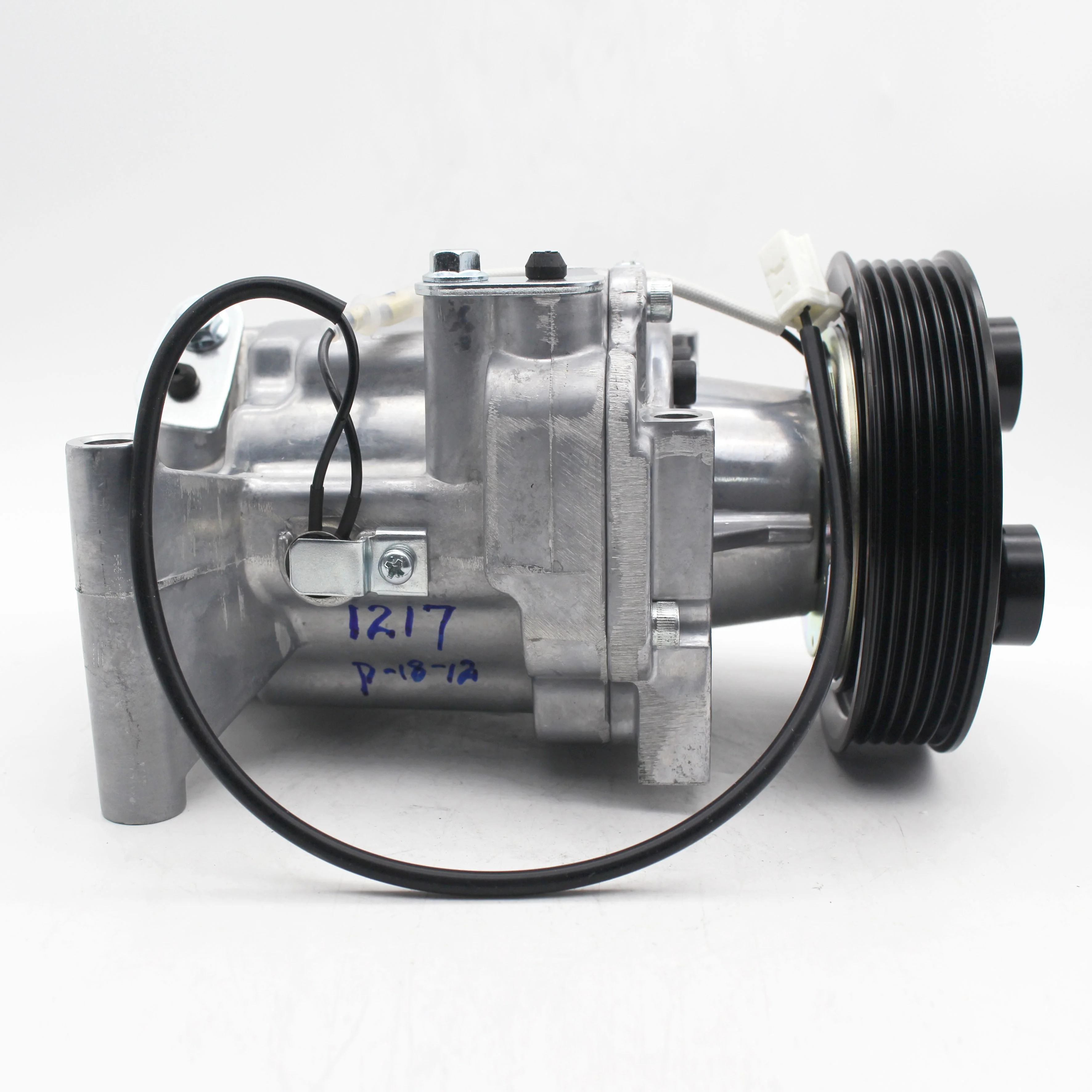 Air Conditioner Compressor For  2 1.3, KPR 1217, OEM D65161K00C Air Conditioner Car Ac Compressor