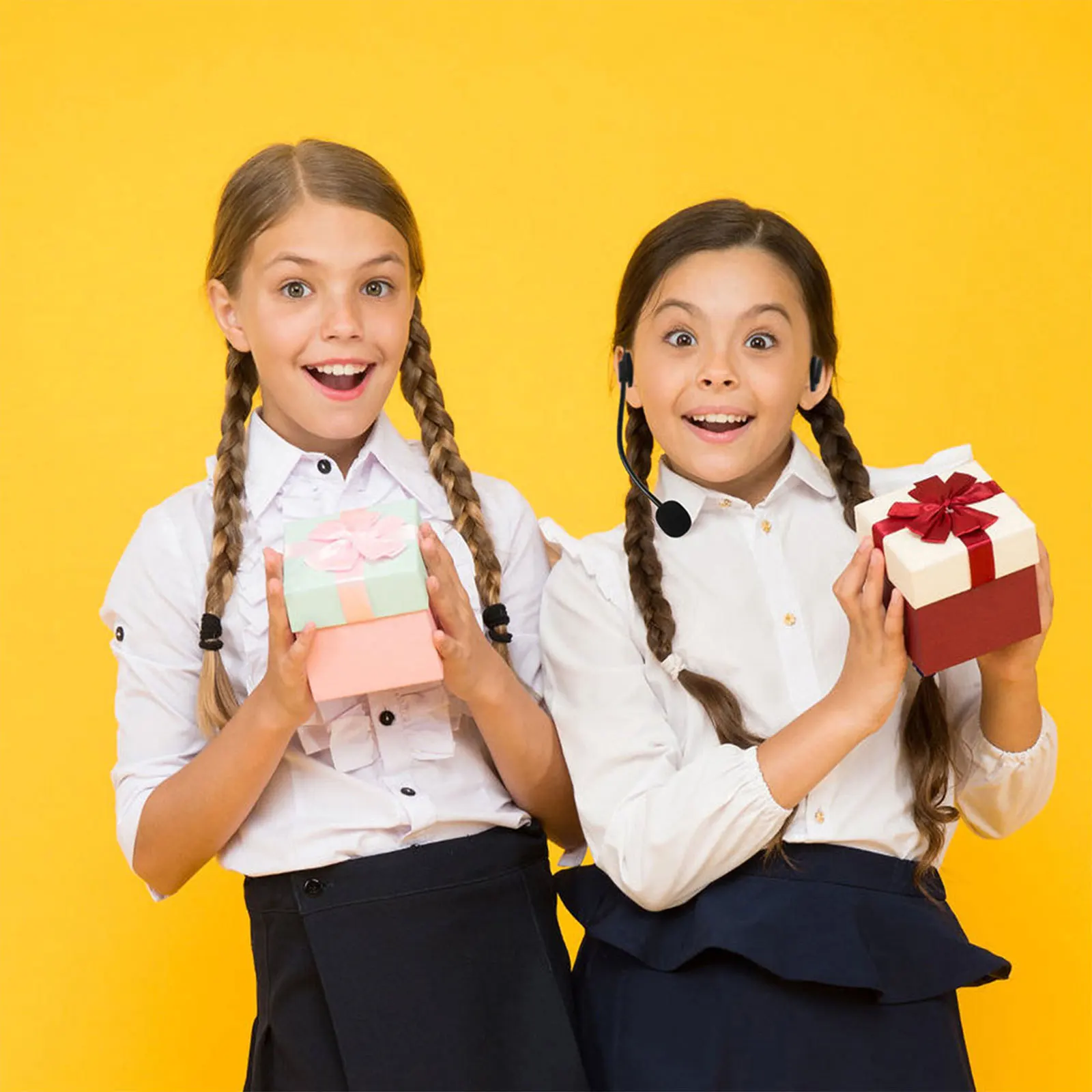 

3Pcs Snug Fit Fake Microphone Headset Prop for Cosplay Parties Stage Shows Halloween Accessories Toy Headset Prop