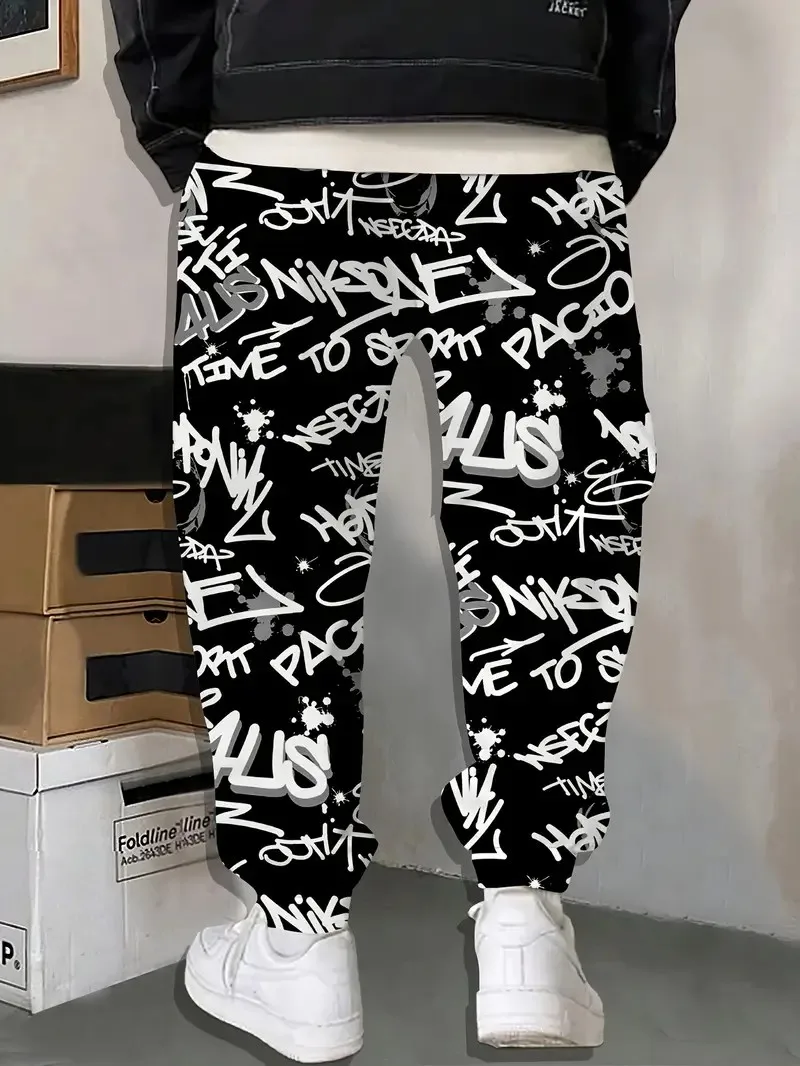 I nuovi pantaloni da uomo per la primavera e l'autunno del 2025 sono comodi, morbidi, casual e alla moda con stampe di lettere