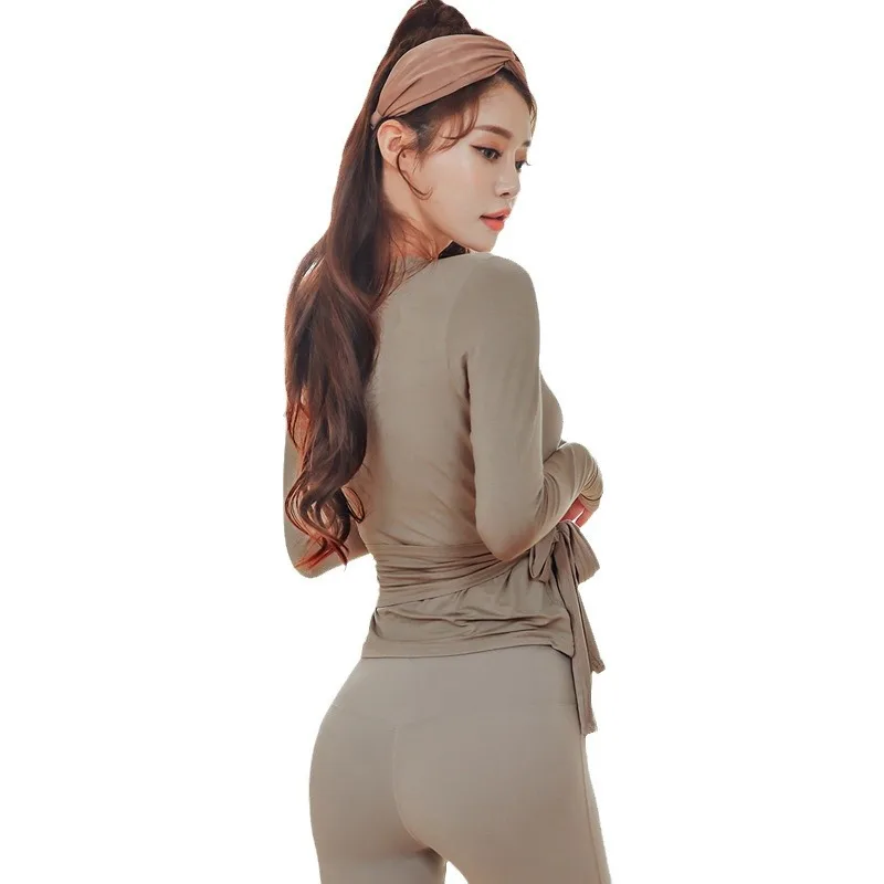 New Fashion Slim Long Sleeve Yoga Clothes Outdoor Fitness Tops Solid Color T-shirts Gym Sport Outfit for Woman