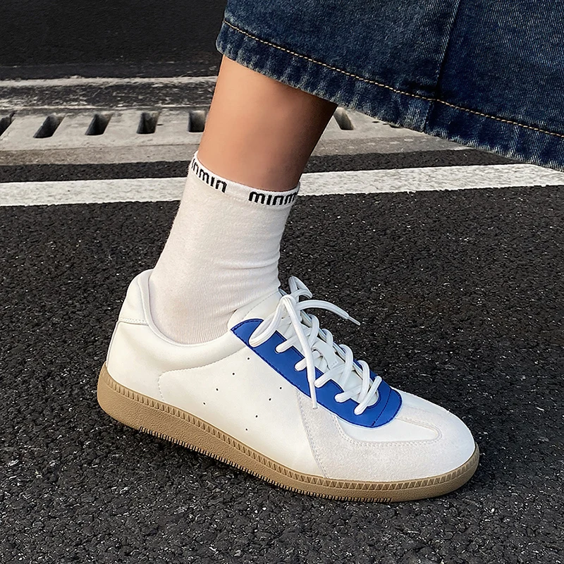 

New versatile German training shoes for men suitable for outdoor sports casual breathable wear-resistant and increased height