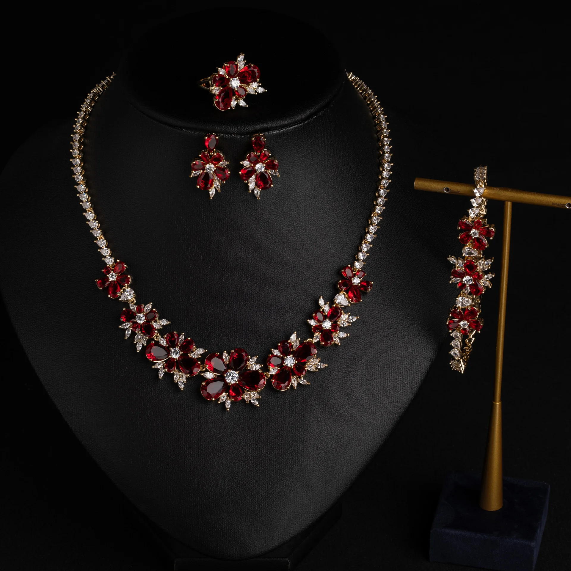 parure-collier-boucles-d'oreilles-et-bague-en-zircon-floral-bijoux-de-luxe-leger-et-de-niche-pour-femmes