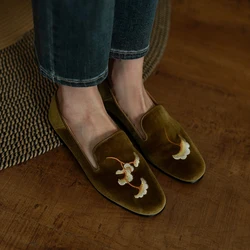 Women Flats Kid Suede Embroider Loafers Round Toe Chinese Style Loafers For Spring Slip on Daily Flats Ladies Cozy Casual Shoes