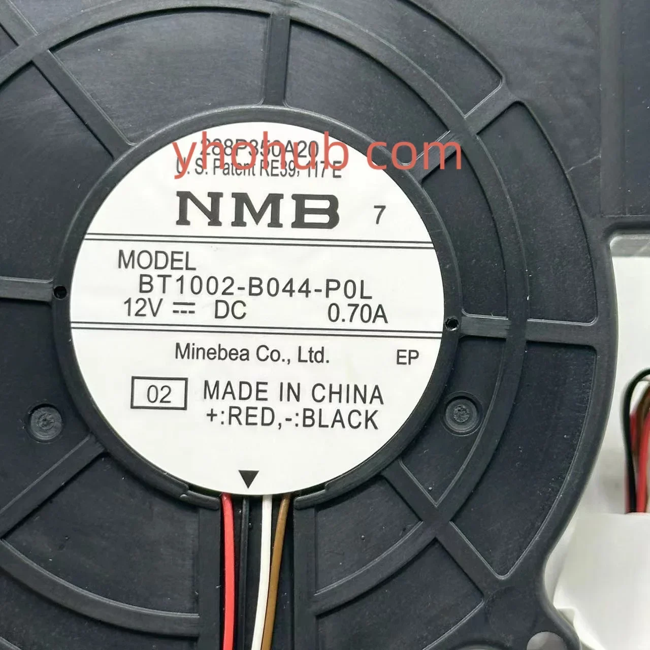 NMB-MAT BT1002-B044-P0L DC 12V 0.70A 4-Wire Server مروحة تبريد