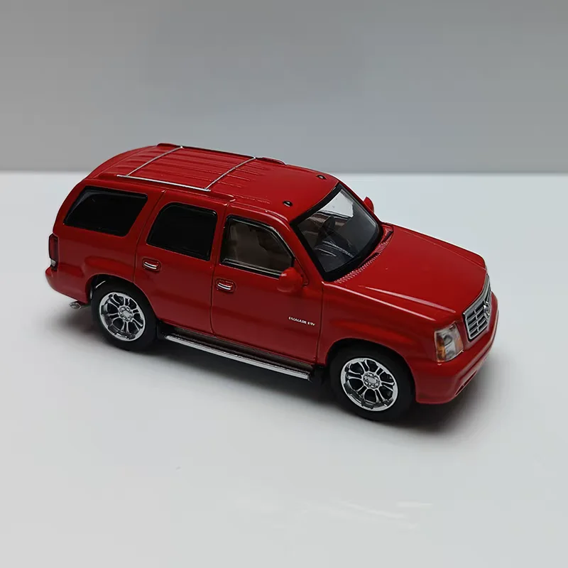 MASDI Cadillac Escalade 2005, Gold, Rot – Off-Road-SUV-Druckguss-Automodell, Ausstellungsstück, Weihnachts-Geschenkspielzeug für Black Friday
