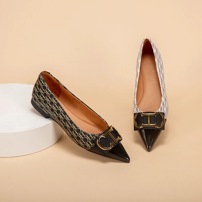 تصميم طباعة الأبجدية أزياء المرأة الجديدة أحذية واحدة رائعة تنوعا الرجعية الكلاسيكية المرأة الأحذية المسطحة