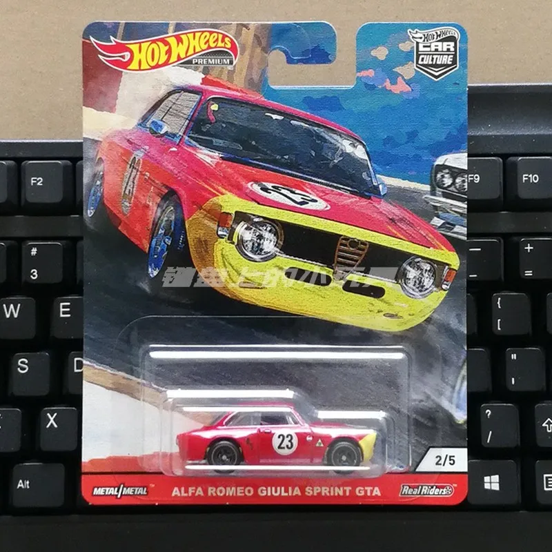 Hot Wheels Premium 2020 Door Slammers Set 1:64 Scale Die-Cast Model Cars - Includes Porsche BMW Datsun - Vehicle Collection Toy
