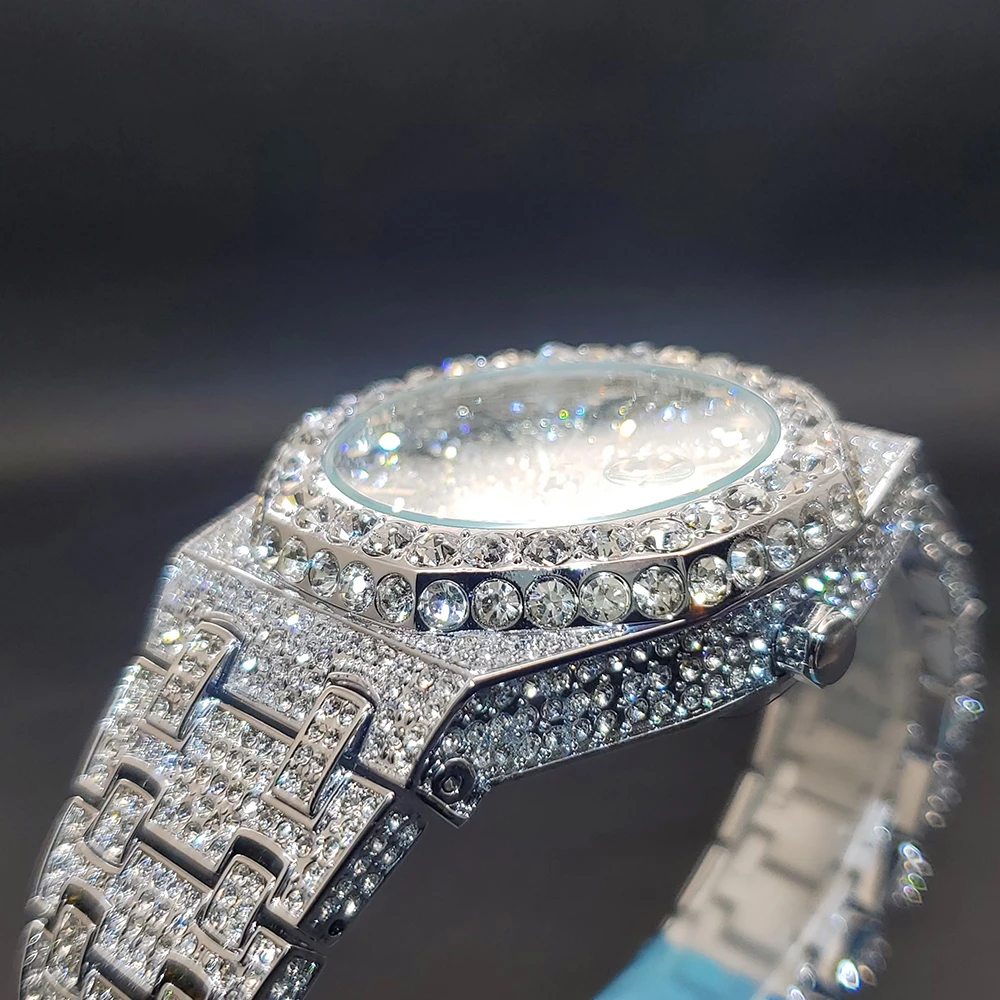 Droshipping Quartz Horloges Voor Heren Achthoekige Koffer Luxe Diamant Herenhorloge Met Grote Zirkoon Bezel Mode Hiphop Handklok