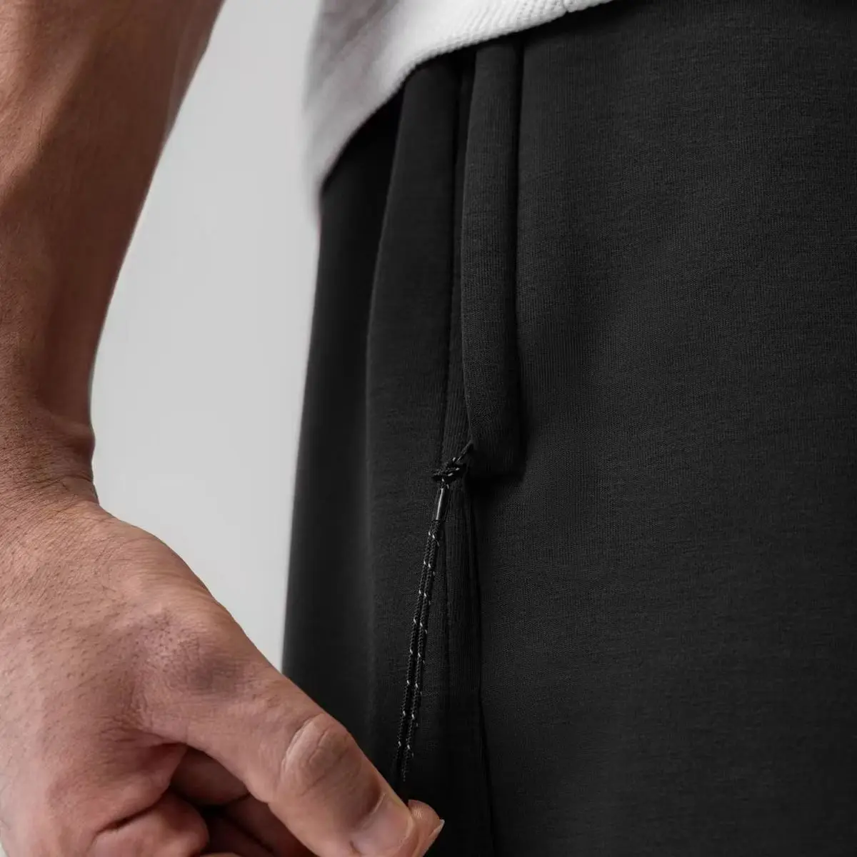 بنطال رياضي كاجوال صيفي للرجال لعام 2025 مع جيوب بسحاب برباط مخفي للجري واللياقة البدنية على الشاطئ