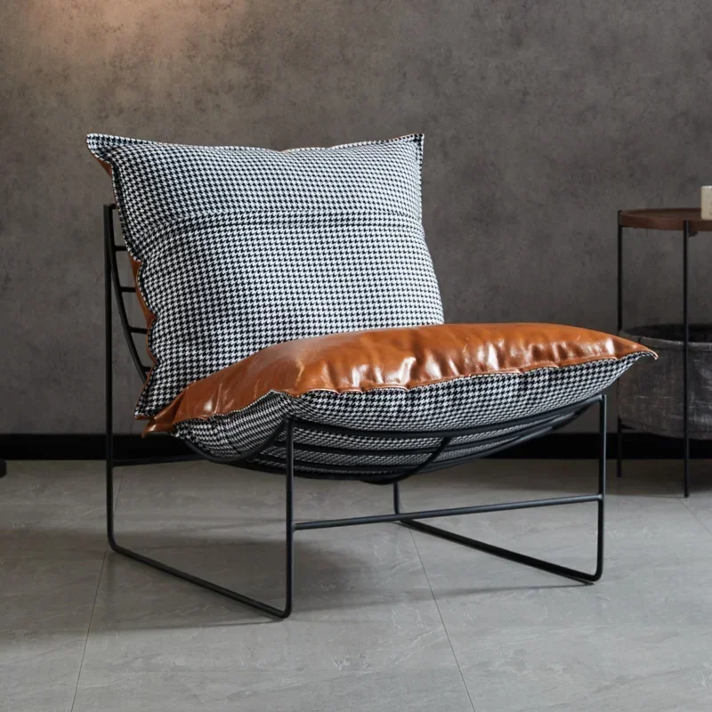 Nordic Draagbare Stoelen Rugsteun Metaal Italiaanse Designer Vloerstoel Slaapkamer Lezen Luie Sillon Individuele Huisaccessoires