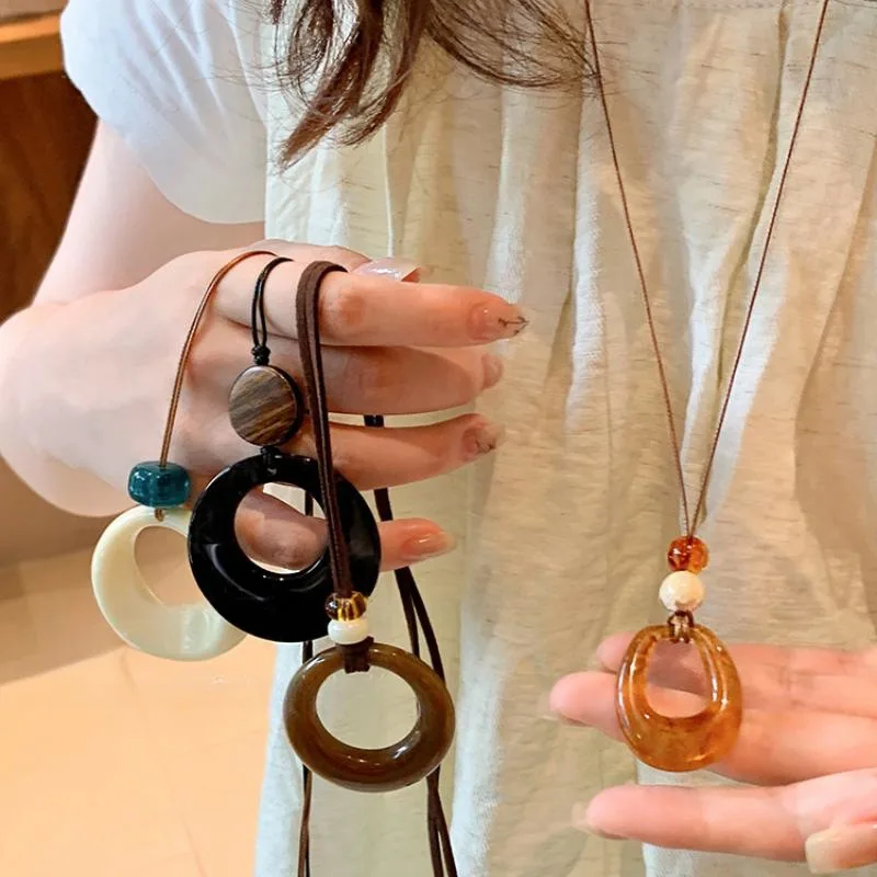 Black Hollow Big Water Drop Pendant Necklace for Women Adjustable Leather Rope Choker Y2K Jewelry Party