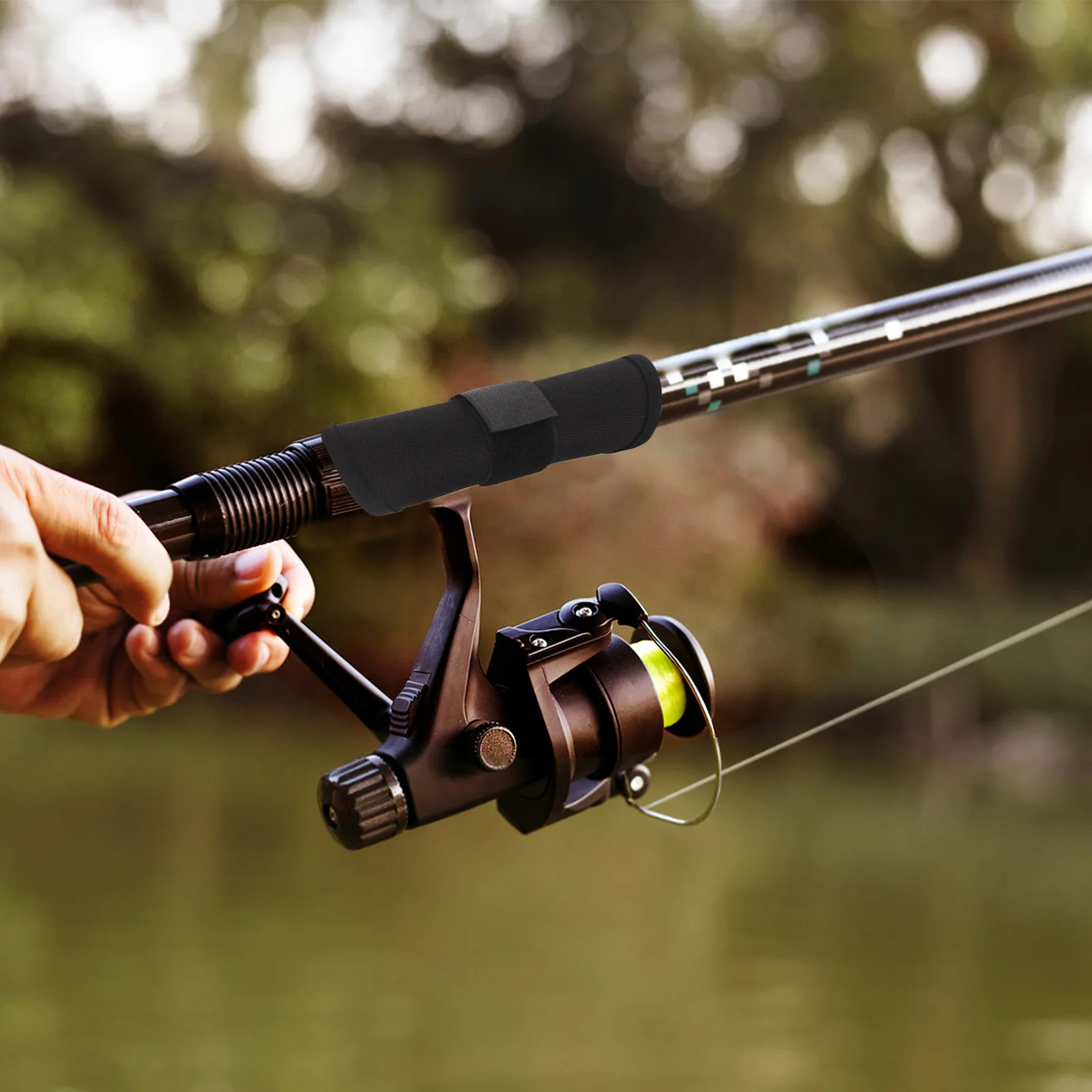 

6Pcs Fishing Bait Covers Black Lure Guard Sleeve Wear Resistant Hook Protector for Tackle Box Organization 5.89in