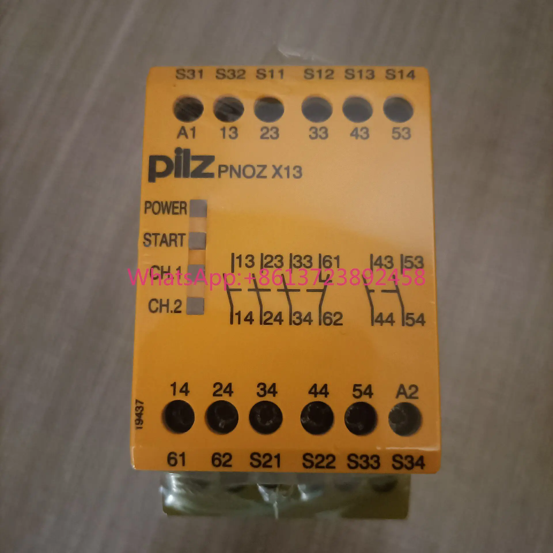 Pilz safety relay PNOZ X13 new original genuine model: PNOZ in Stock