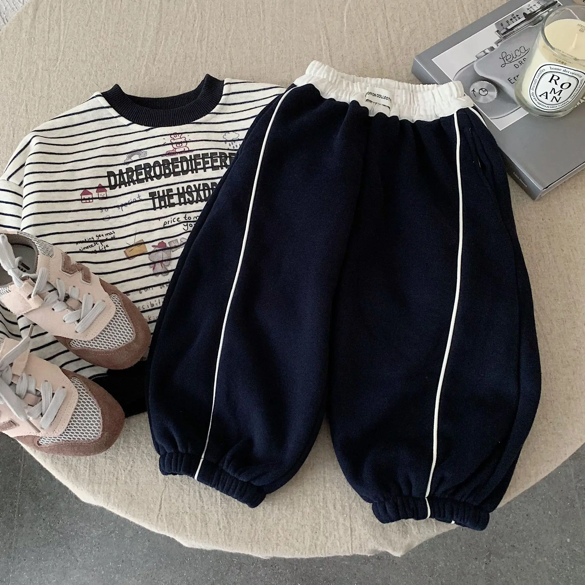 Детская одежда, детские повседневные флисовые штаны, новинка зимы 2025 года, свободные спортивные штаны в корейском стиле, спортивные штаны на шнурке для мальчиков и девочек