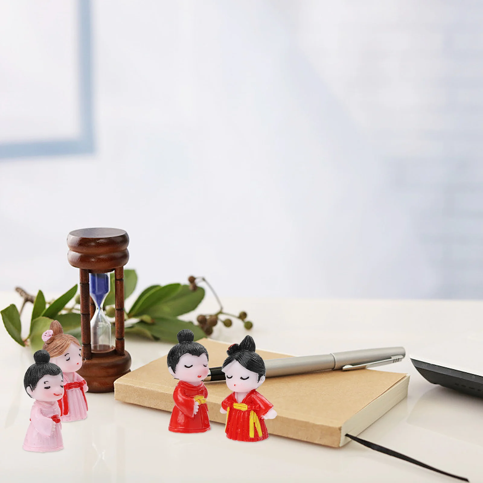 

Miniature Couple Figurines Chinese Ancient Micro Landscape Ornaments Resin Crafts Garden Decor Bonsai Lovers Indoor