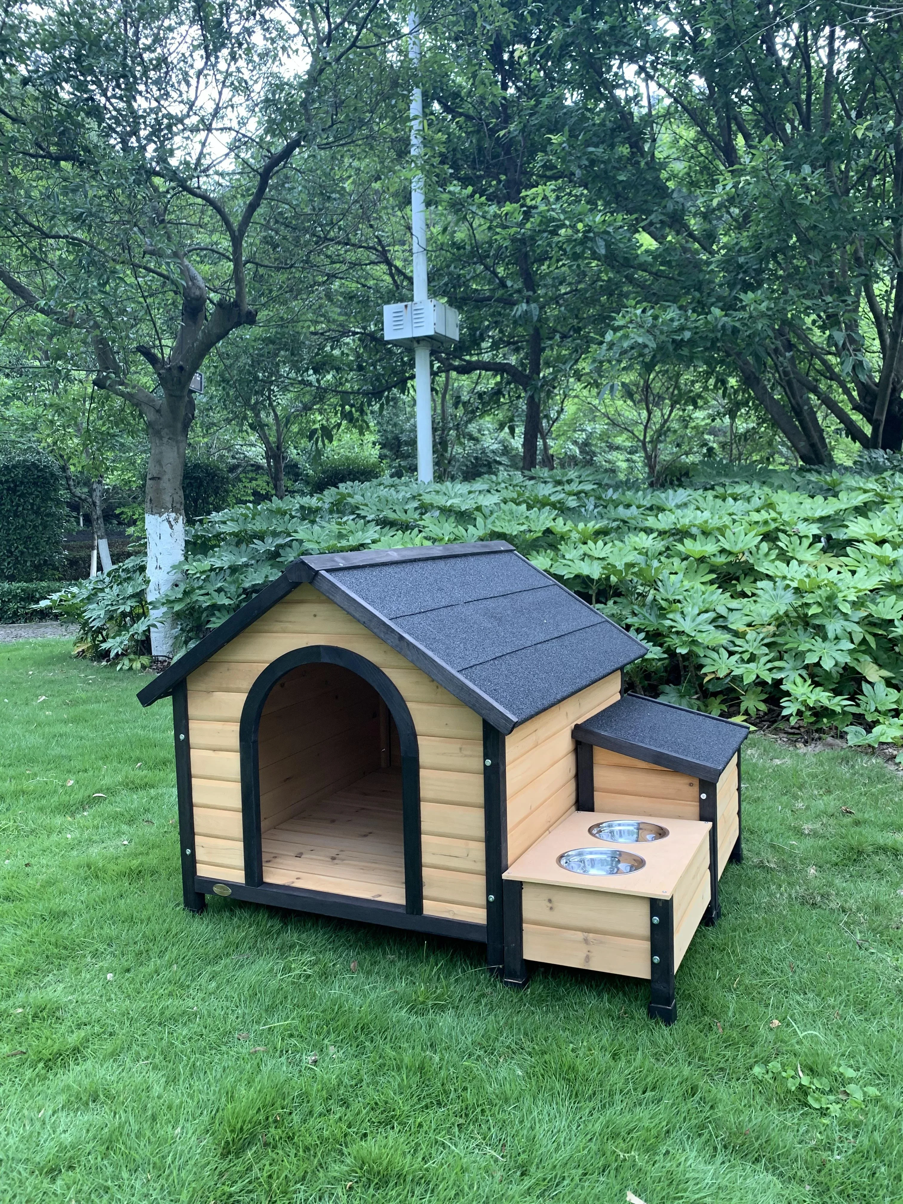 Wholesale Factory Cute Outdoor Wooden Dog Kennel House For Sale