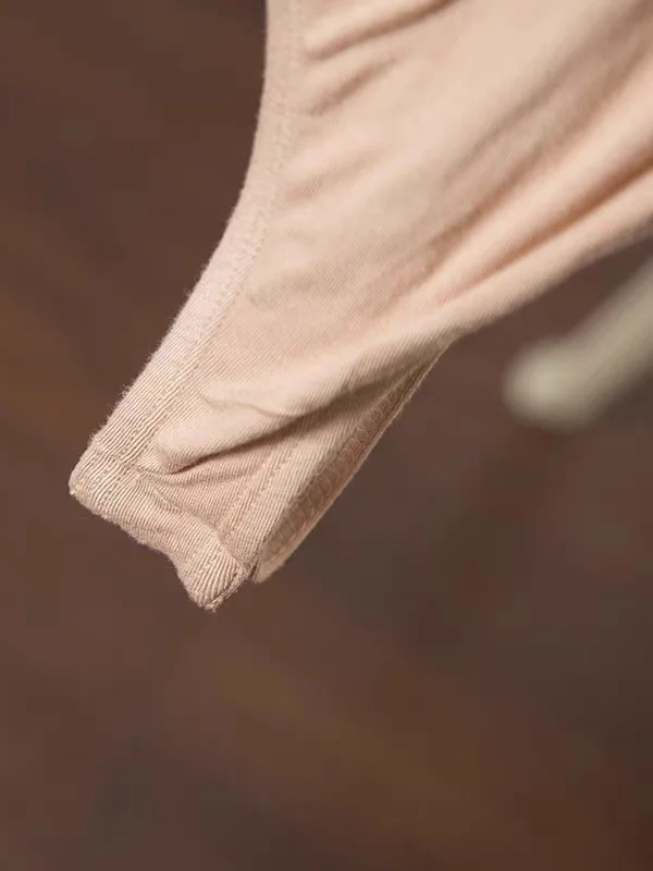 تصميم أمريكي بسيط مع انسيابية ومرنة للغاية! بلوزة نسائية بدون أكمام ذات ياقة عالية بلون واحد