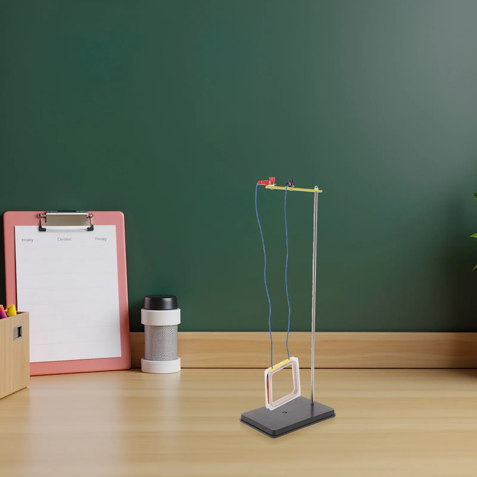 

Учебное пособие для физических лабораторий и классов: Эксперимент с магнитным полем по принципу правил левого и правого рука (лево-право-инвариантность) для изучения электромагнитной индукции