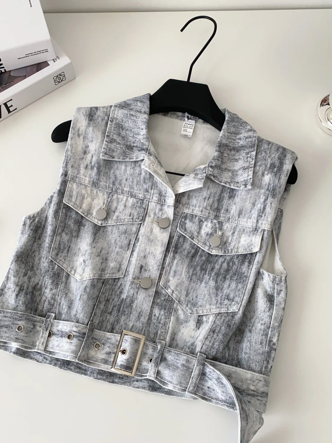 

Fashion Versatile Turn-down Collar Sleeveless Tie Dye Printed Denim Vest Women's Straps Waist Cinching Short Vest Top