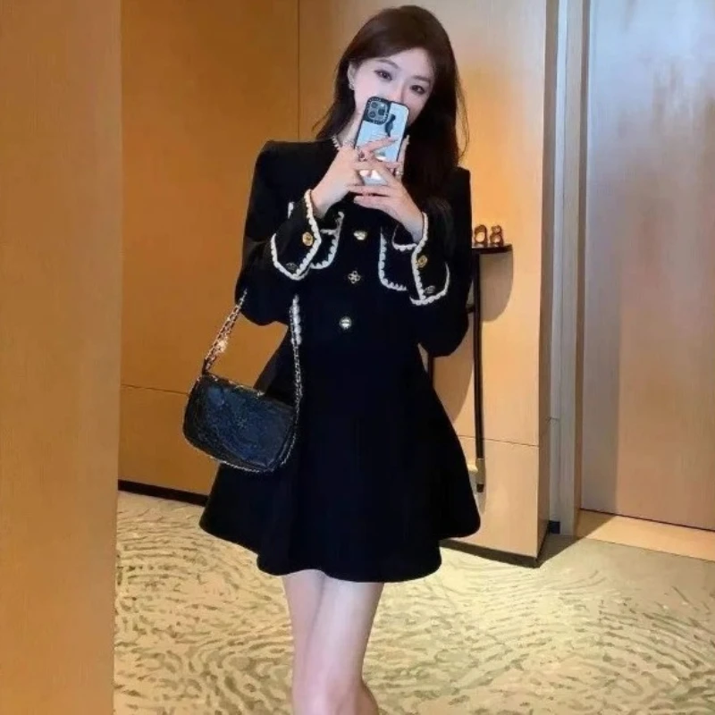 

Стиль Хепберн для поездок на работу, снижение возраста, осень и зима, новый короткий топ + юбка, комплект из двух предметов, маленькое темпераментное тонкое флисовое пальто