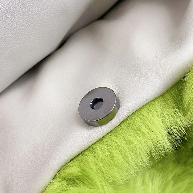 New Cute Puppy Big Eyes Cartoon Plush Handbag Fashion Ladies Shoulder Crossbody Bags Soft Faux Fur Winter Warm Women Totes 2023