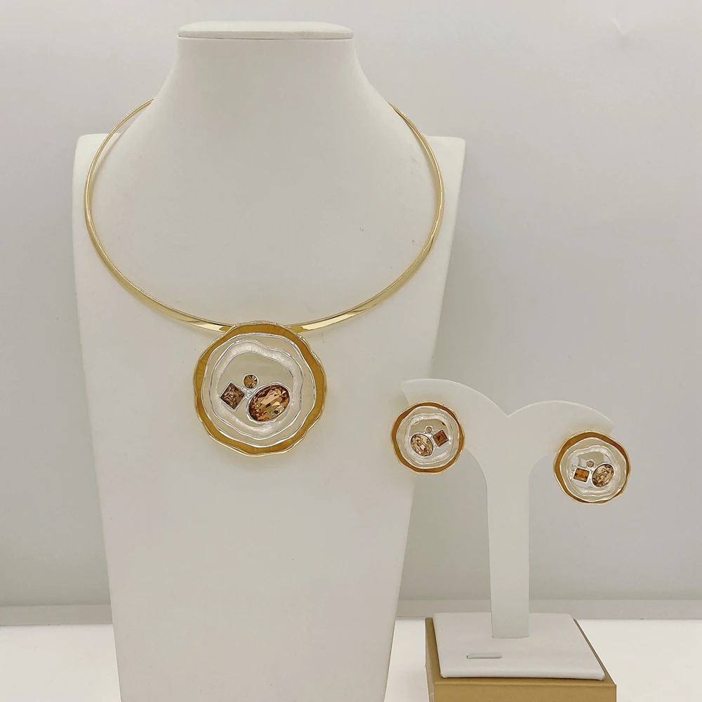 

Yulaili Gold Circular Textured Jewelry Set With Choker Necklace Earrings Orange Geometric Crystals Fashion Party Wear HV0103