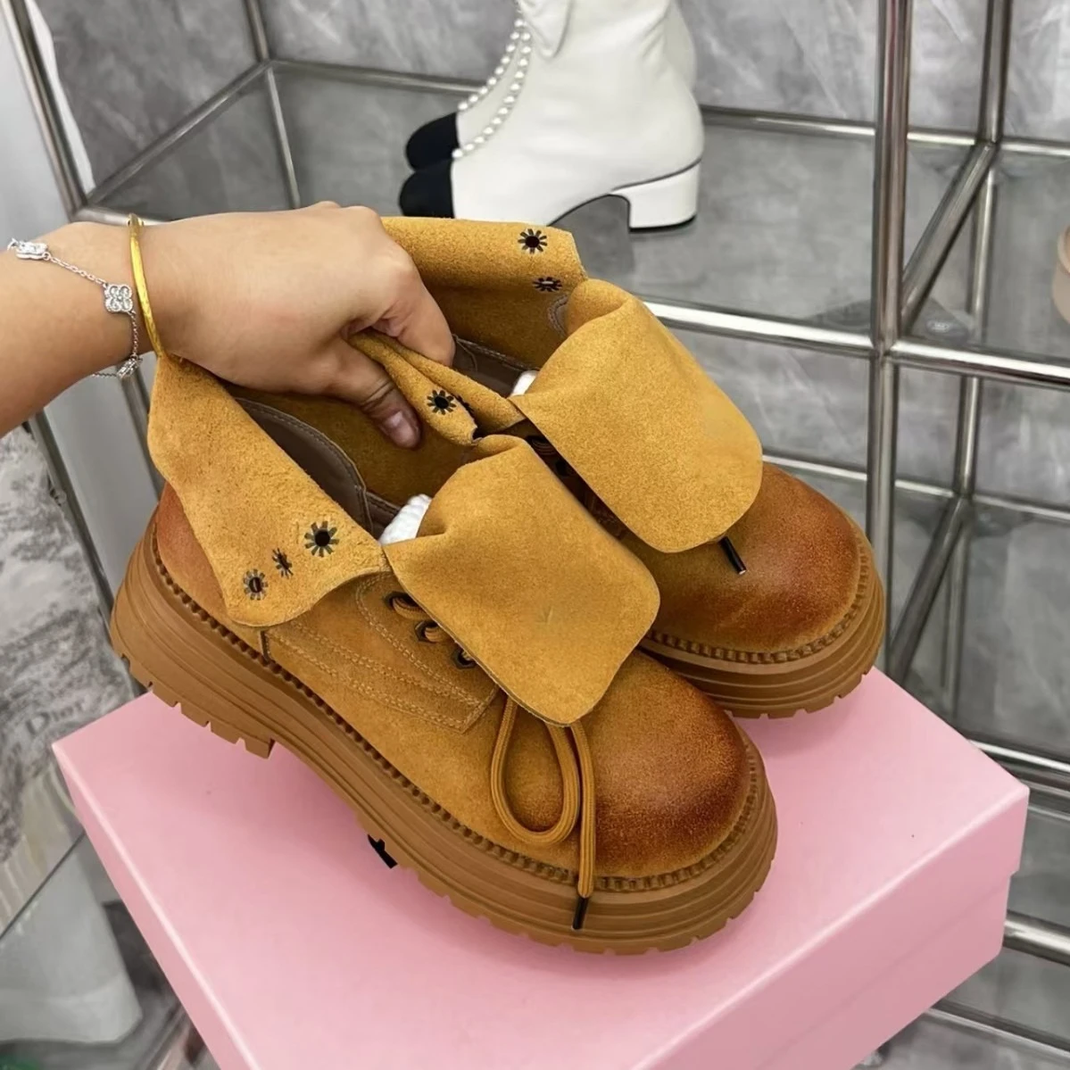 New Ladies' Fashion Outdoor Matte Casual Shoes, High-quality Ladies' Enhanced Breathable Non-slip Casual Shoes, Women's Shoes