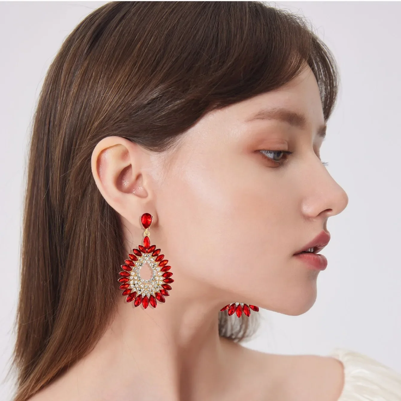 Individually exaggerated water droplet Hoops Women's earrings light luxury dinner dress earrings for women crystal girls jewelry