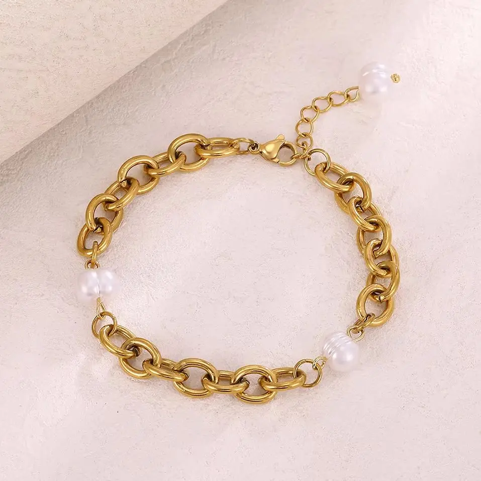 Imitationsperlen Metall Chunky Chain Edelstahl Charm Armreif für Frauen Attraktives Stilvolles Sommer-Schmuckgeschenk