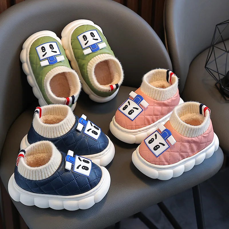 Zapatos Niña modne buty dziecięce urocze kapcie domowe z kreskówek dla dzieci wodoodporne antypoślizgowe kapcie dla chłopców dziewczynki ciepłe