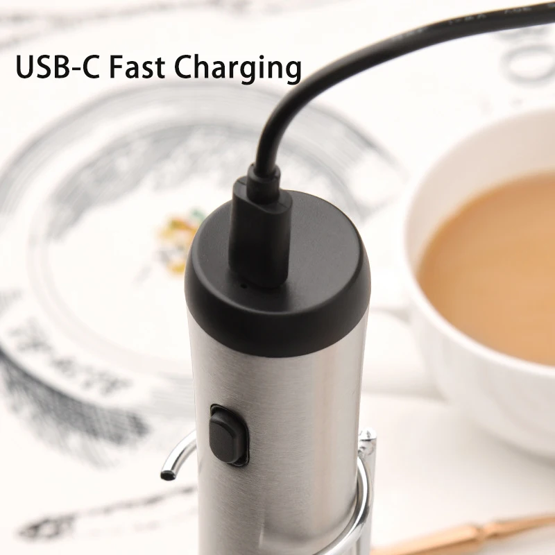 رغوة الحليب المحمولة القابلة لإعادة الشحن مع حامل، صانع رغوة كهربائي محمول مع شحن TPC للشوكولاتة الساخنة كابتشينو لاتيه