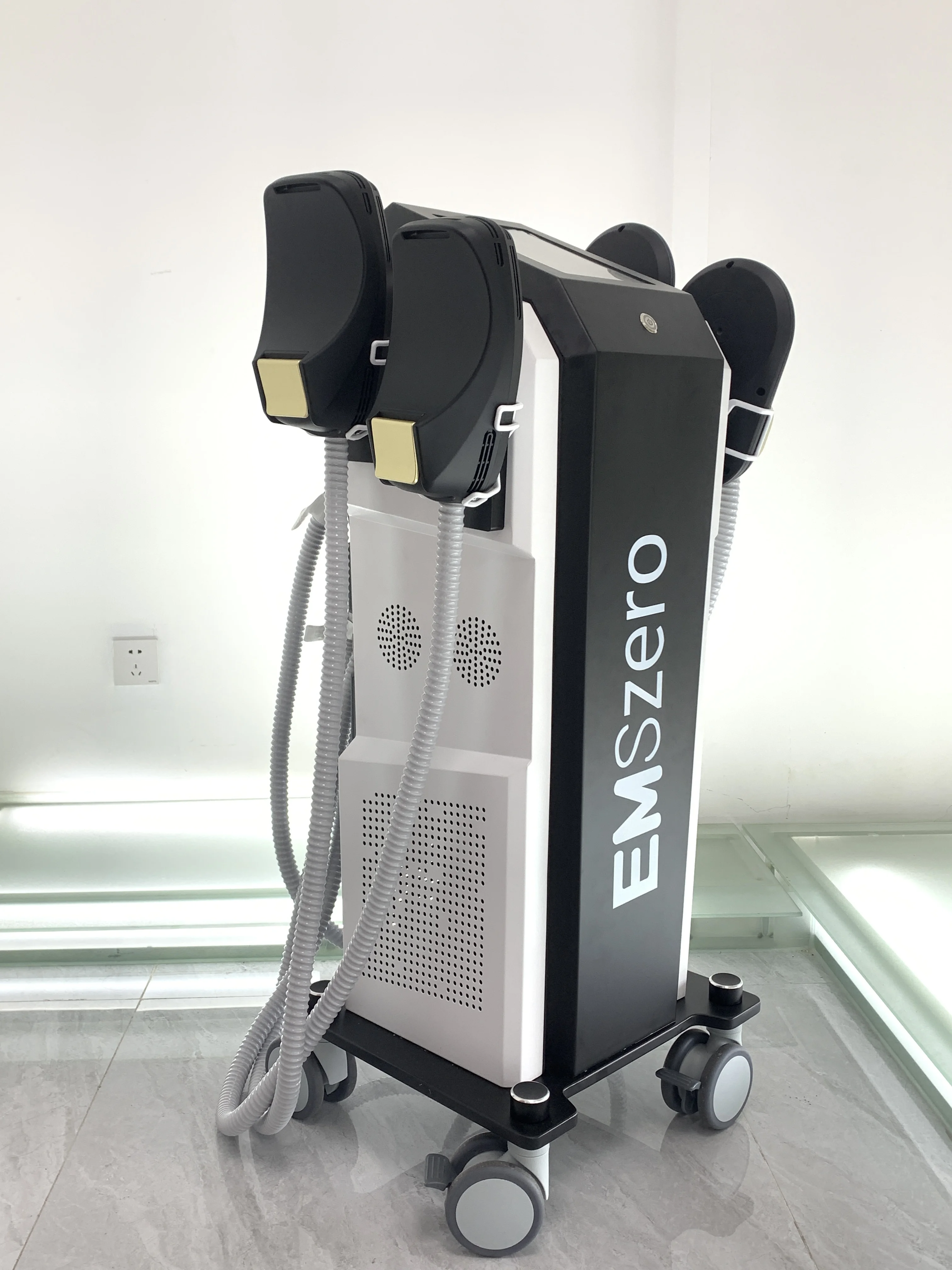 DLS-EMSZERO Body Slimming Machine emszero lose weight, gain muscle with RF With 5 handles working simultaneously