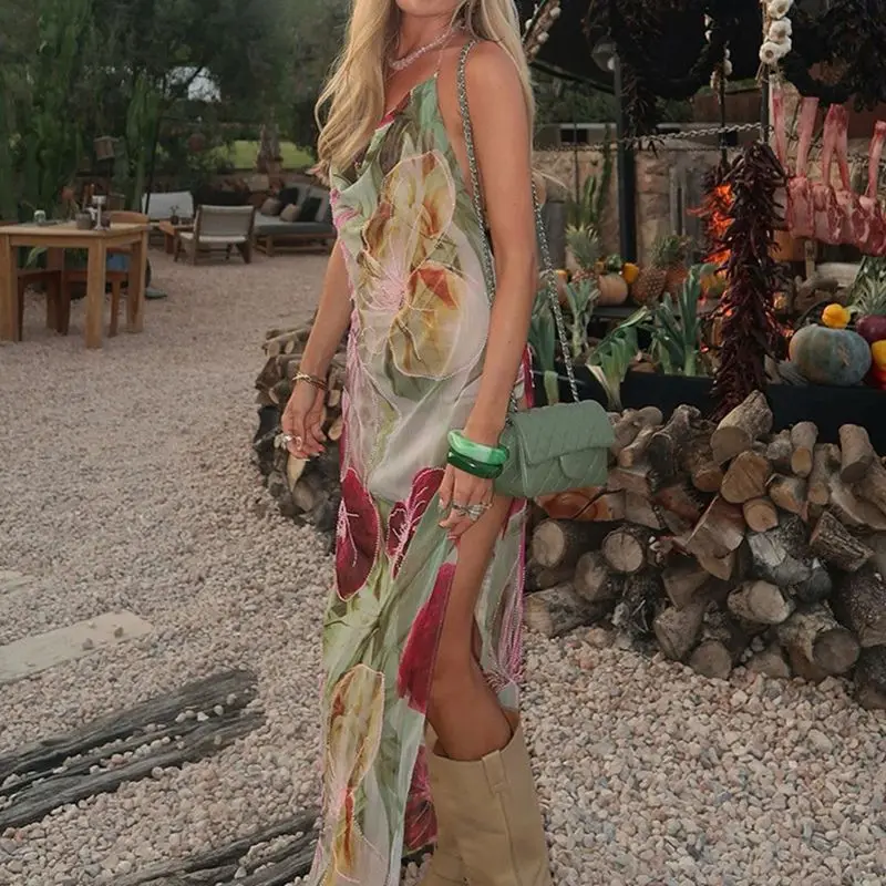 Combhasaki Donna Estate Boho Beachwear Catena di metallo Halter Collo ad anello Senza maniche Stampa floreale Backless Abito lungo con spacco alto Cami