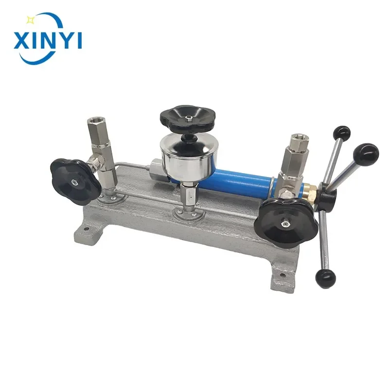 XINYIYB YW-6/60  The Hydraulic Oil 0~ 600bar Portable Pressure Gauge Calibrator