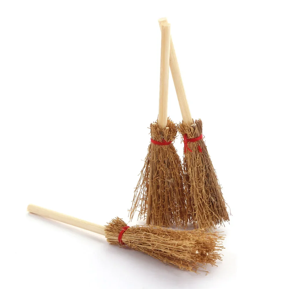 10Pcs Mini Straw Brooms Furniture Model Doll House Decoration Game Toy Funny Miniature Accessories Mini Tiny Pretend Play Toy