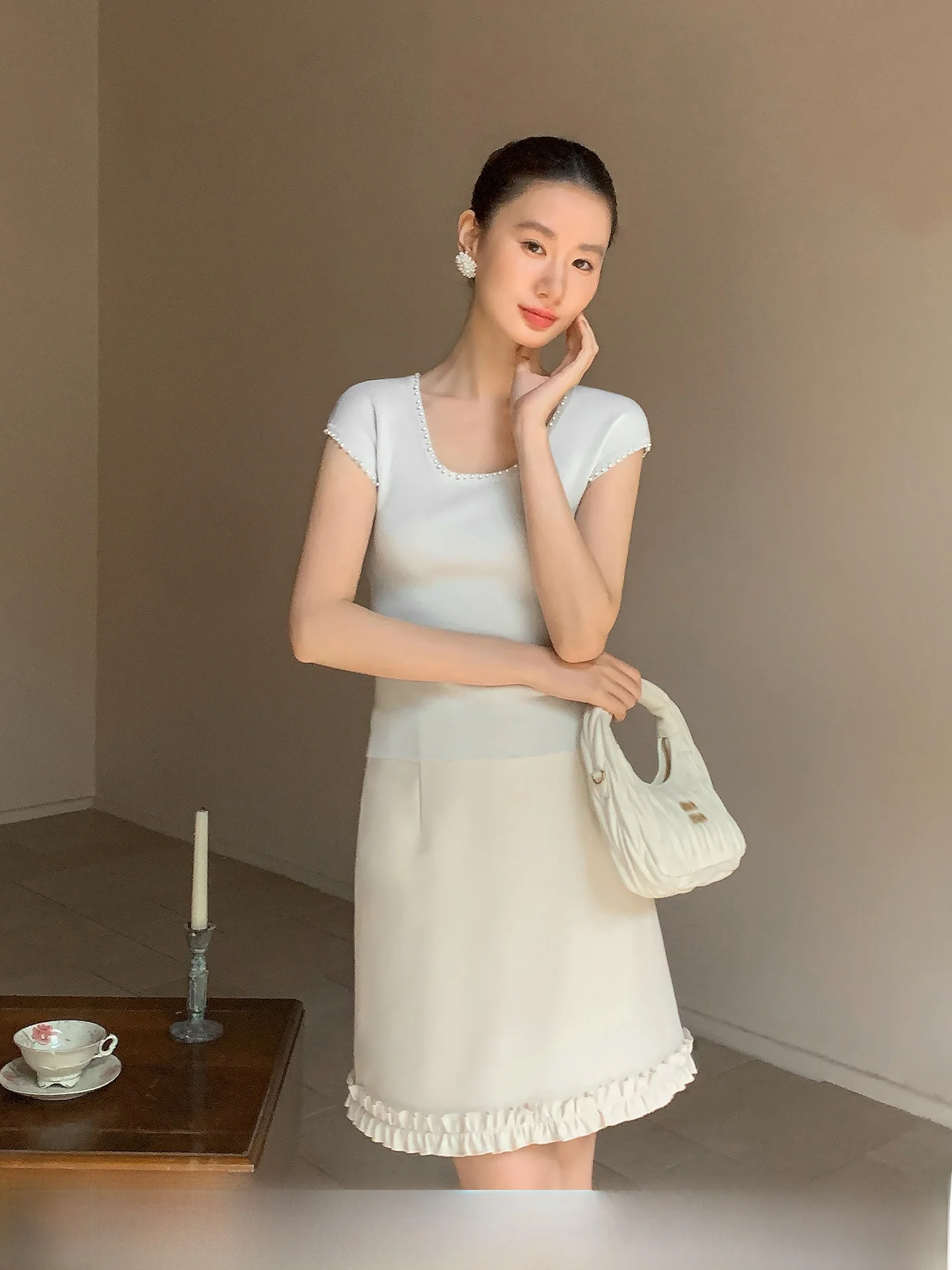 

Новая весенняя женская юбка XXNING с высокой талией, А-силуэт, из полиэстера, укороченная, с эффектом похудения, с 3D-эффектом древесной текстуры и оборками