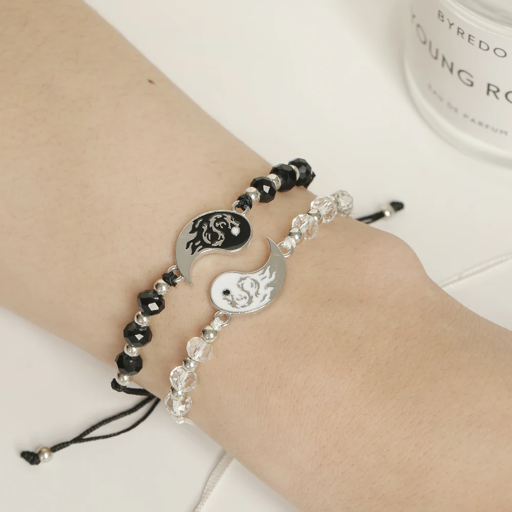 sansango 12pcs/set Black and White Gossip Charms Bracelet Set For Women Acrylic Beads Adjustable Rope Bracelet Jewelry Party