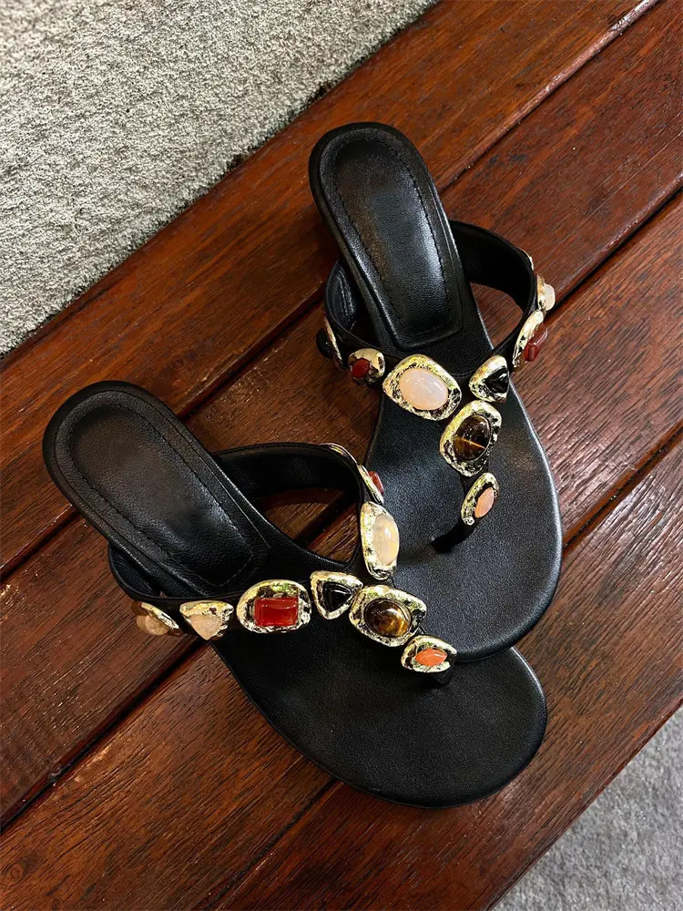 New Pinch Toe Colorful Gemstone Roman Sandals Summer Outerwear Round Toe Flat Bottom Vocation Style Beach Dress Shoes