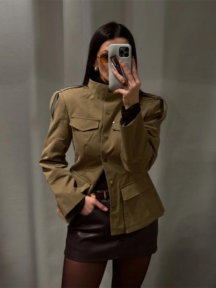 Strap Flap Pocketed Stand Collar Jacket Tailored Fit Buttoned 2025 Autumn Edgy Chic Women Outerwear Fashion Elegant Lady Coat 5 Strap Flap Pocketed Stand Collar Jacket Tailored Fit Buttoned 2025 Autumn Edgy Chic Women Outerwear Fashion Elegant Lady Coat 5