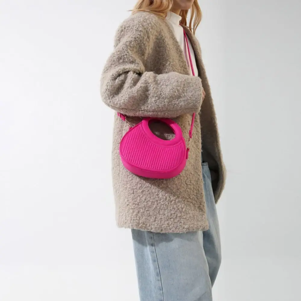 PU Leather Felt Crossbody Bag Korean Style Half Moon Bag Hobos Handbag Fashion Design Solid Color Pleated Shoulder Bag