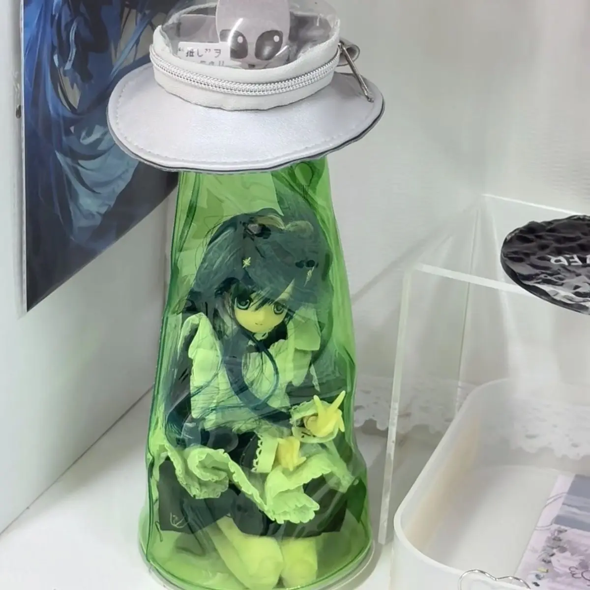 Ins Style Ufo Alien Pencil Case Creative Transparent Standin