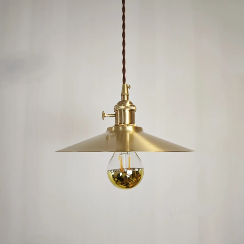 Vintage brass chandelier American-style industrial style bar cafe restaurant corridor light