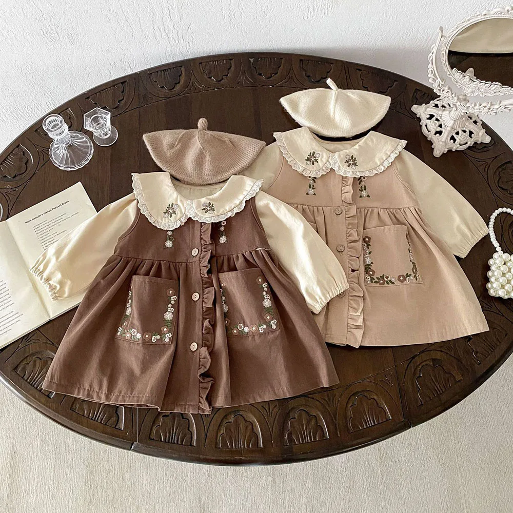 2024 New Autumn Kids Dress Set Children Cute Embroidered Flowers Sundress Girls Beige Lace Floral Shirt