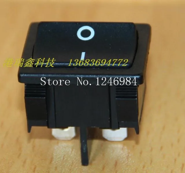 [SA] مفتاح الطاقة تايوان جديد SCI-way الروك التبديل الساقين في الأسود مربع الروك التبديل R13-33A 4P2T--50 قطعة/الوحدة