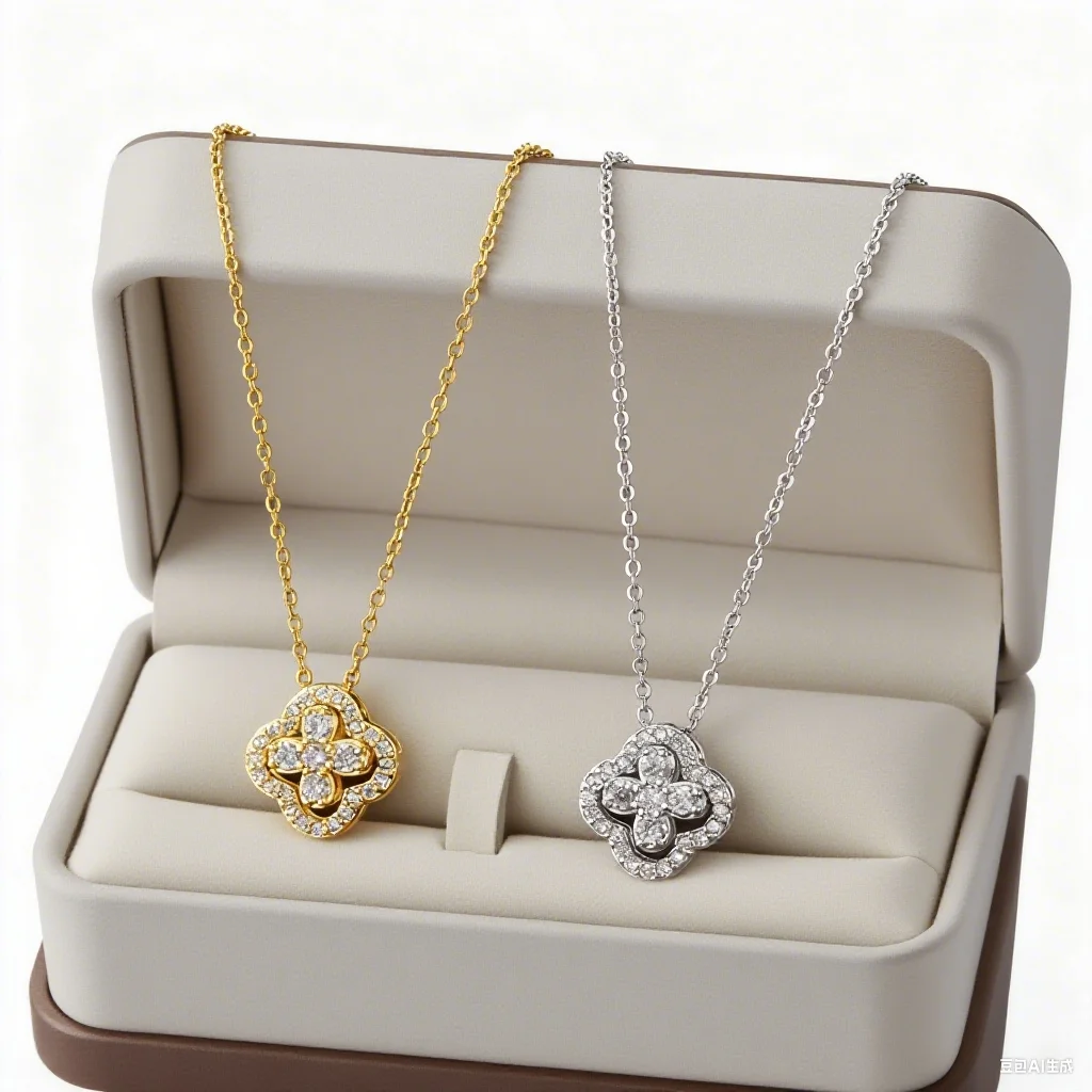 Women's Classic Titanium Steel Lucky Clover Flower Pendant Necklace Exquisite Luxury Fashion Clavicle Chain Jewelry