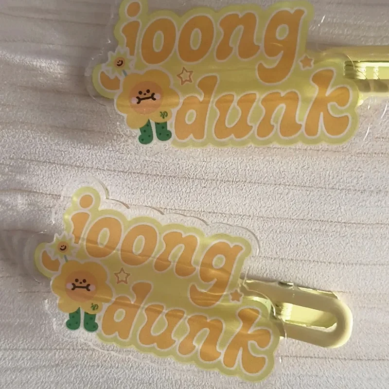 

GMMTV Joongdunk Cosplay Hairpin Acrylic Cartoon Barrettes Sweet Letter Hair Clip Headwear Carnival Hair Accessories