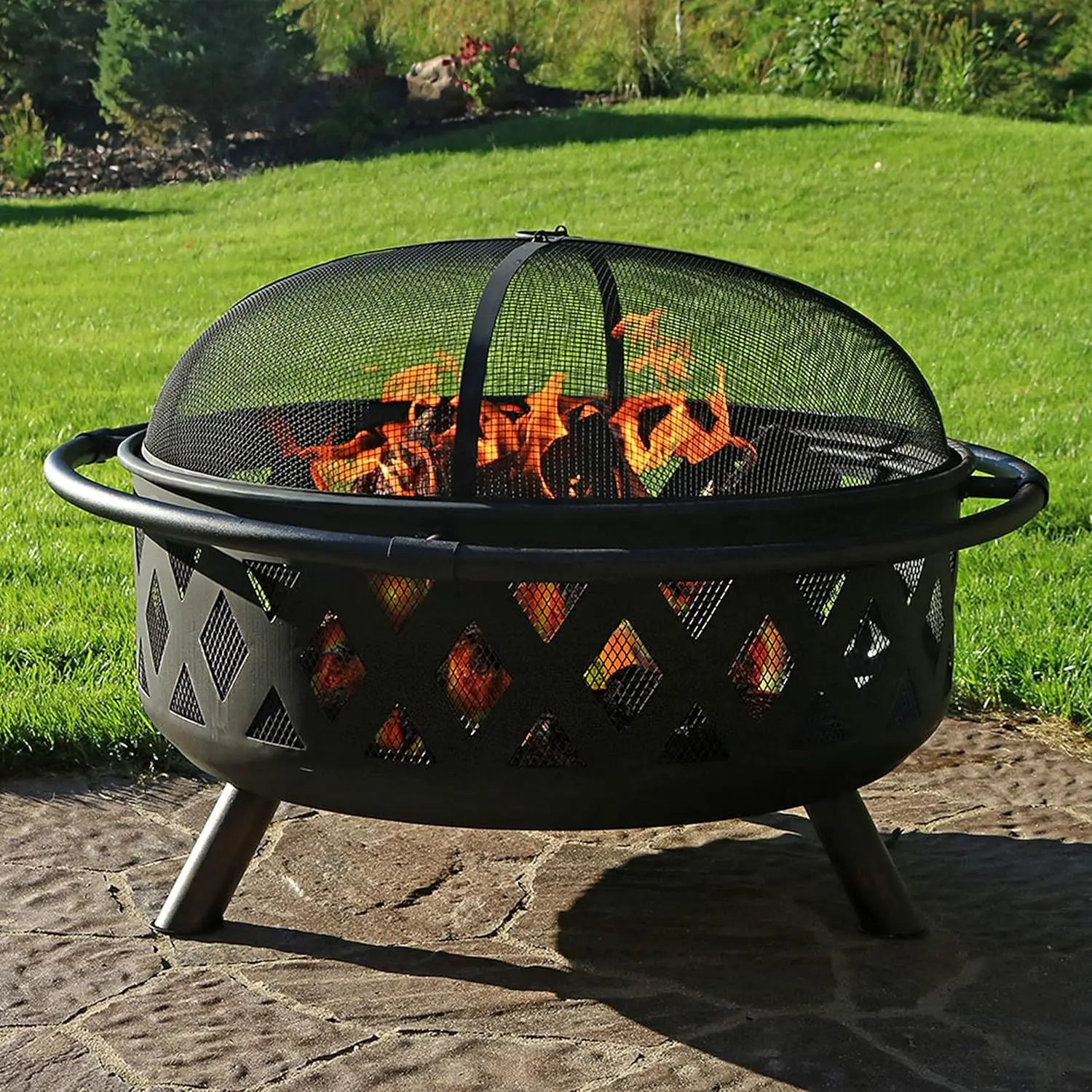 Black Crossweave Steel Wood-Burning Outdoor Fire Pit - Includes Spark Screen